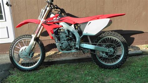 I am the third owner, the gentlemen i purchased the honda 50cc xr50r dirt bike motorcyclehonda xr 50 r. 2007 Honda CRF450R Dirt Bike start up - High Definition ...