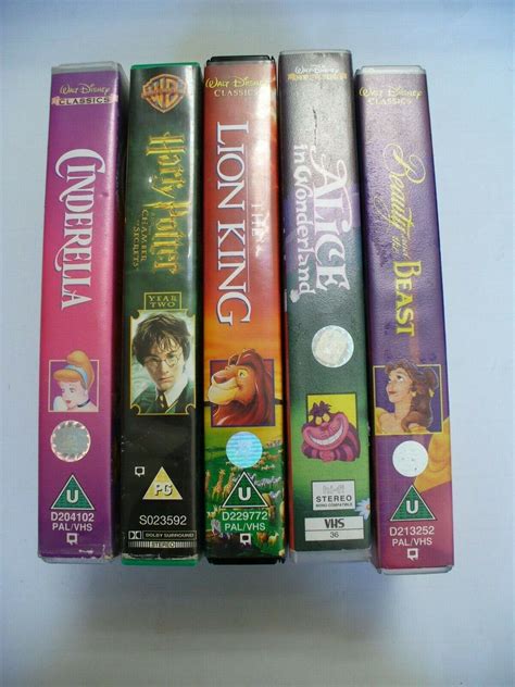 5 Disneywarner Bros Vhs Tapes Disney Classics Beauty And Beast