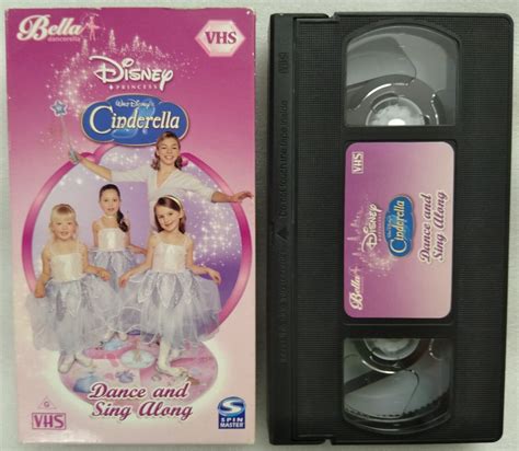 Disney Princess Cinderella Spin Master Singing Dance Videos Ebay