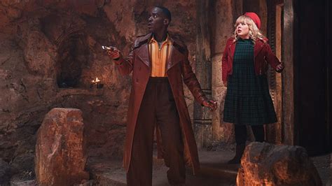 New Doctor Who Christmas Special Trailer Teases A Full Festive Time