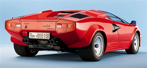 Radically Retro 1982 Lamborghini Countach Lp500 S