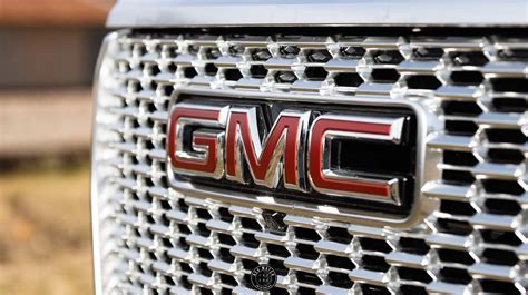 2022 Gmc Yukon Denali Xl Review Xl Than Life — Rev Match Media