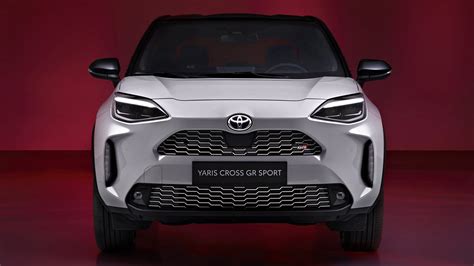 2023 Toyota Yaris Cross Gr Sport Revealed For Europe Revised Images