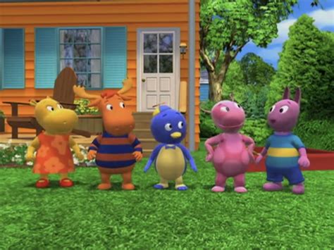 The Backyardigans Are Standing In Front Of Their House And Talking To