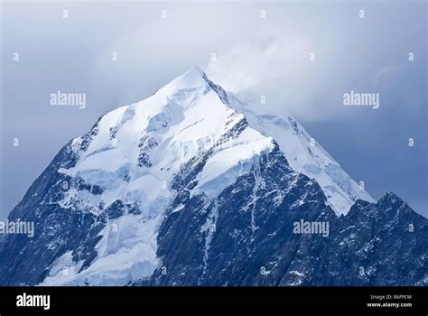 Mount Cook Summit In Aoraki Mount Cook National Park South Island New