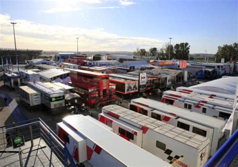 Technique Motogp Le Défi Logistique Des écuries Motogp Paddock Gp