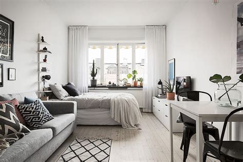 This contemporary one bedroom apartment has a small footprint but it's anything but minimalist. Pin by 👑 Kiera McS👑 on BEDROOM | Small apartment bedrooms ...