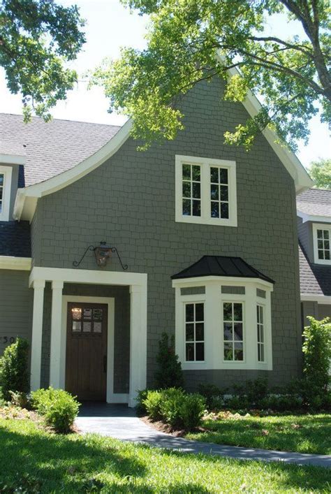 Benjamin Moore Amherst Gray With Black Shutters White Trim In 2020