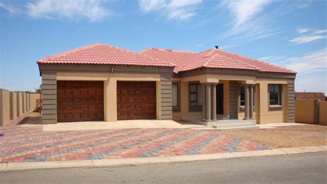 Roomsketcher.com has been visited by 10k+ users in the past month House Plans Limpopo - Zion Star