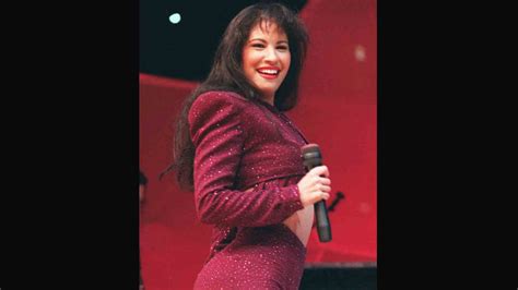 23 Years Ago Selena Quintanilla Performed Her Last Concert Telemundo