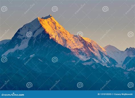 Mount Cook Summit In Aoraki Mount Cook National Park South Island New