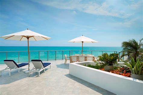 Miami Beach Oceanfront Hotels With Balcony Cadillac Hotel And Beach Club