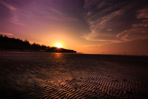 Beach Sand Sunset Evening Wallpaperhd Nature Wallpapers4k Wallpapers