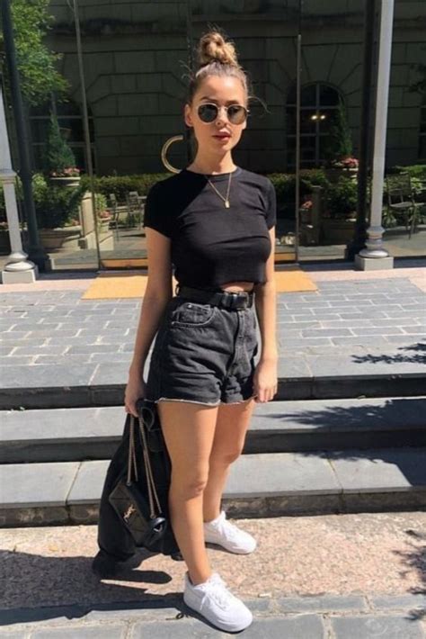 All Black Skirt Outfit To Enjoy Your Weekend Outfits Juvenil Fashion