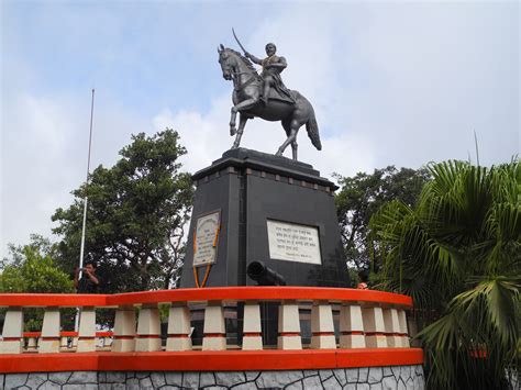 Shivaji Bhosle Statue India Photos