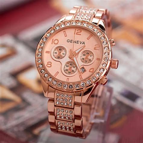 2018 Luxury Watch Women Geneva Watches Crystal Bling Quartz Wrist