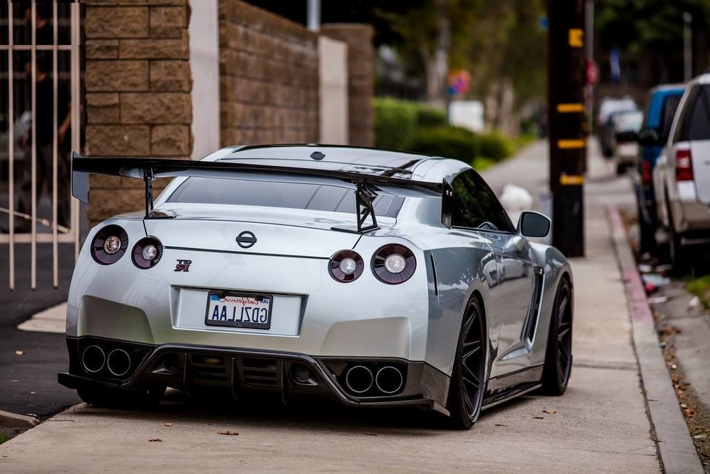 GT-R - custom nissan GTR - SUV Tuning