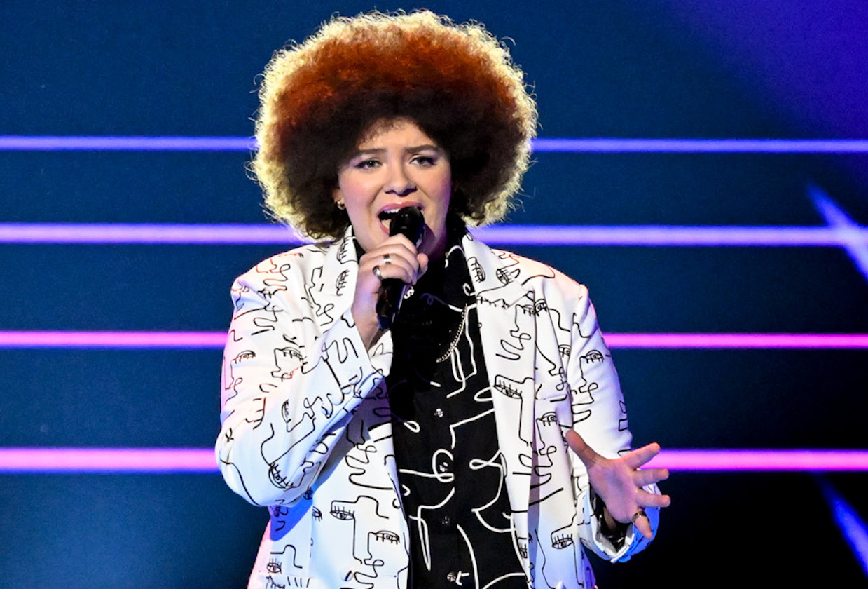 THE VOICE -- "The Playoffs Part 3" Episode 2617 -- Pictured: Shye -- (Photo by: Griffin Nagel/NBC)