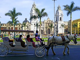 plaza mayor de lima