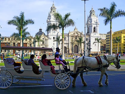 plaza mayor de lima