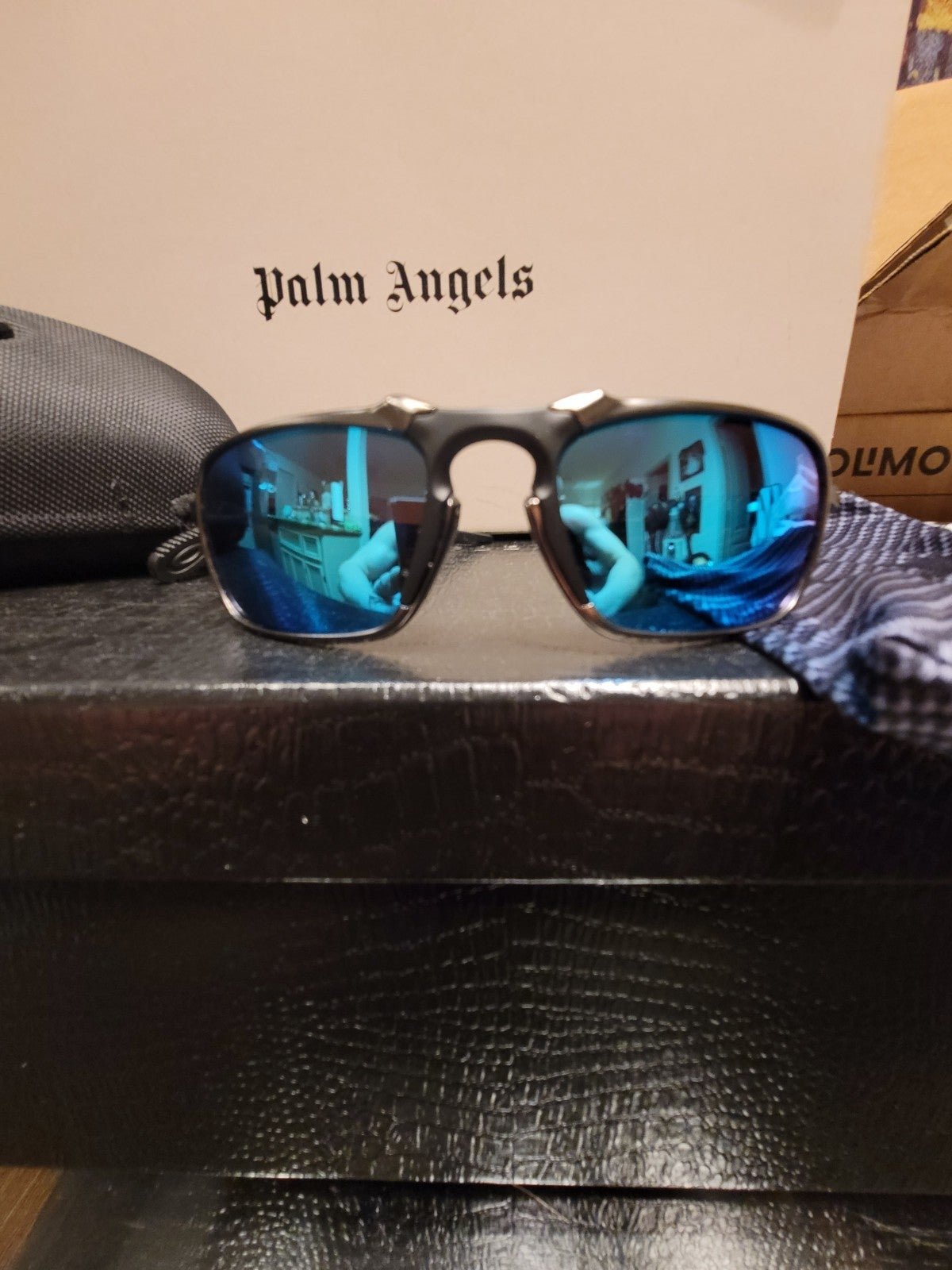 Oakley x metal Badman sunglasses! 