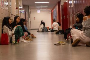 The majority of U-High students prefer to eat their lunch in school hallways, stairways and other corners throughout the high school. Students enjoy the freedom of being able to sit wherever they like and to have their own spot.