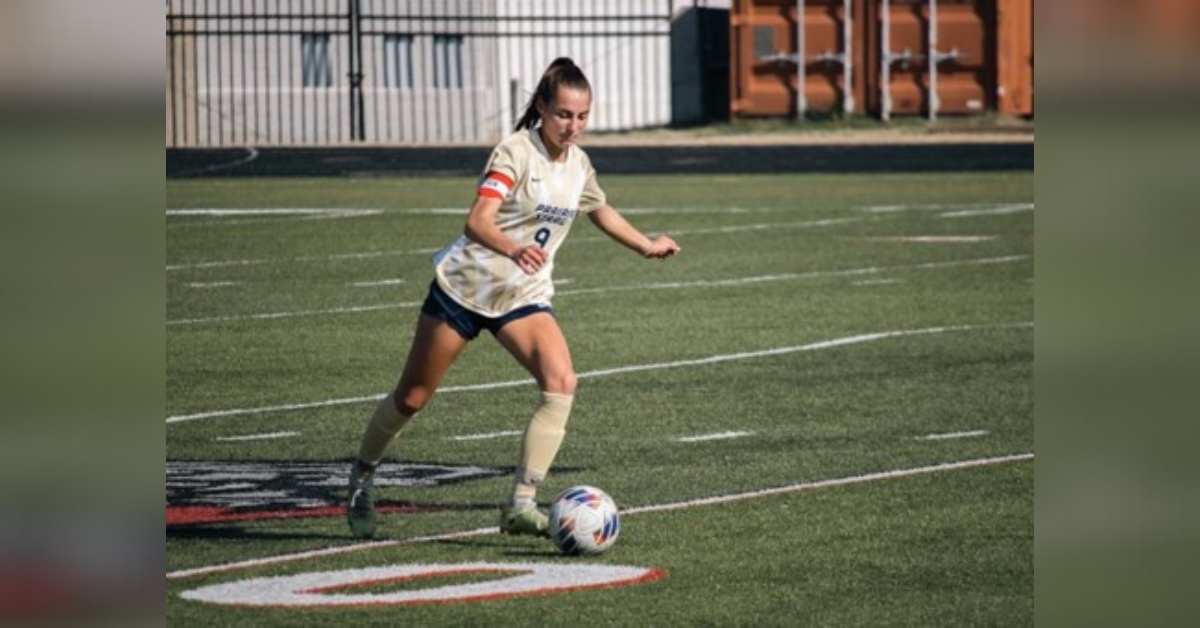 UIS WOMEN’S SOCCER TEAM IS BACK: – The Observer