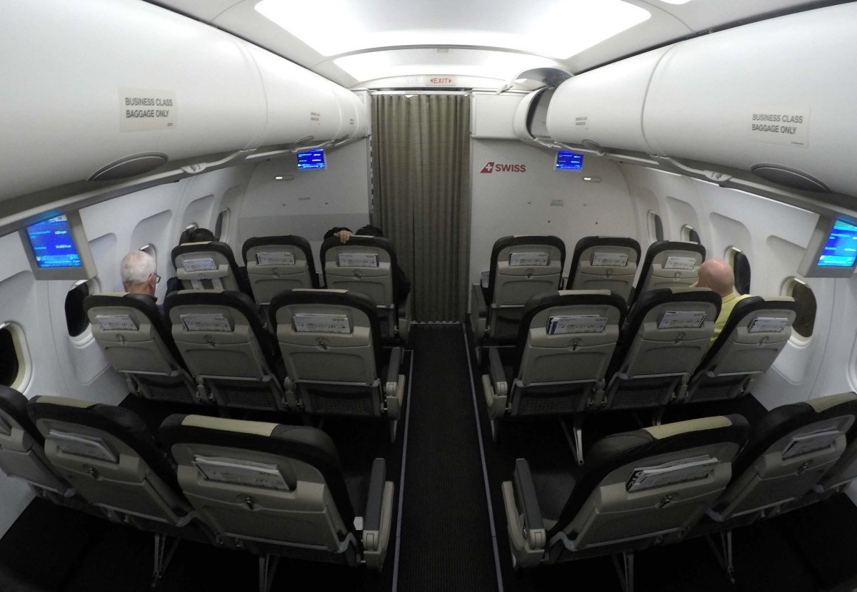 Cabina de business class de SWISS A320