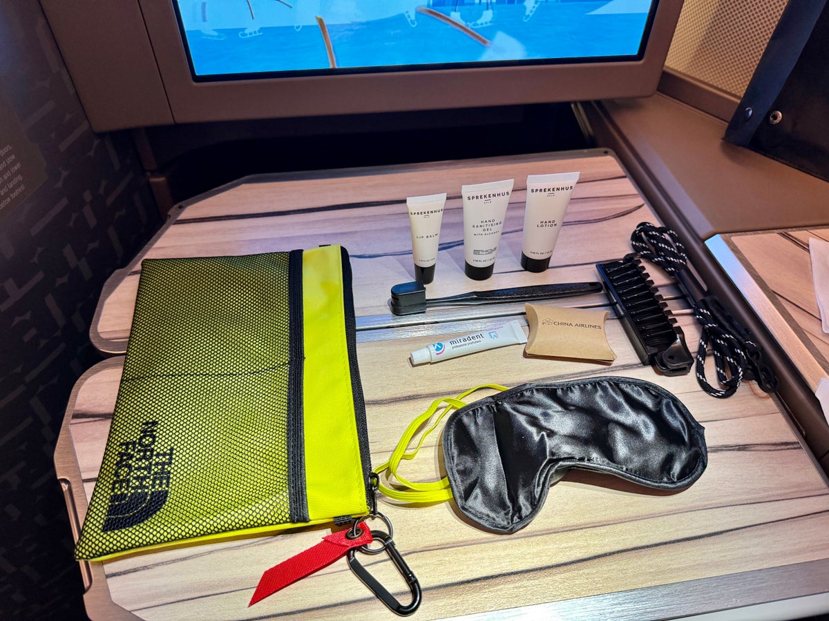 China Airlines A350 Business Class Amenity Kit Contents