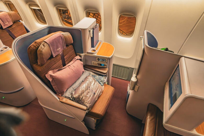 Thai Royal Silk business class seat