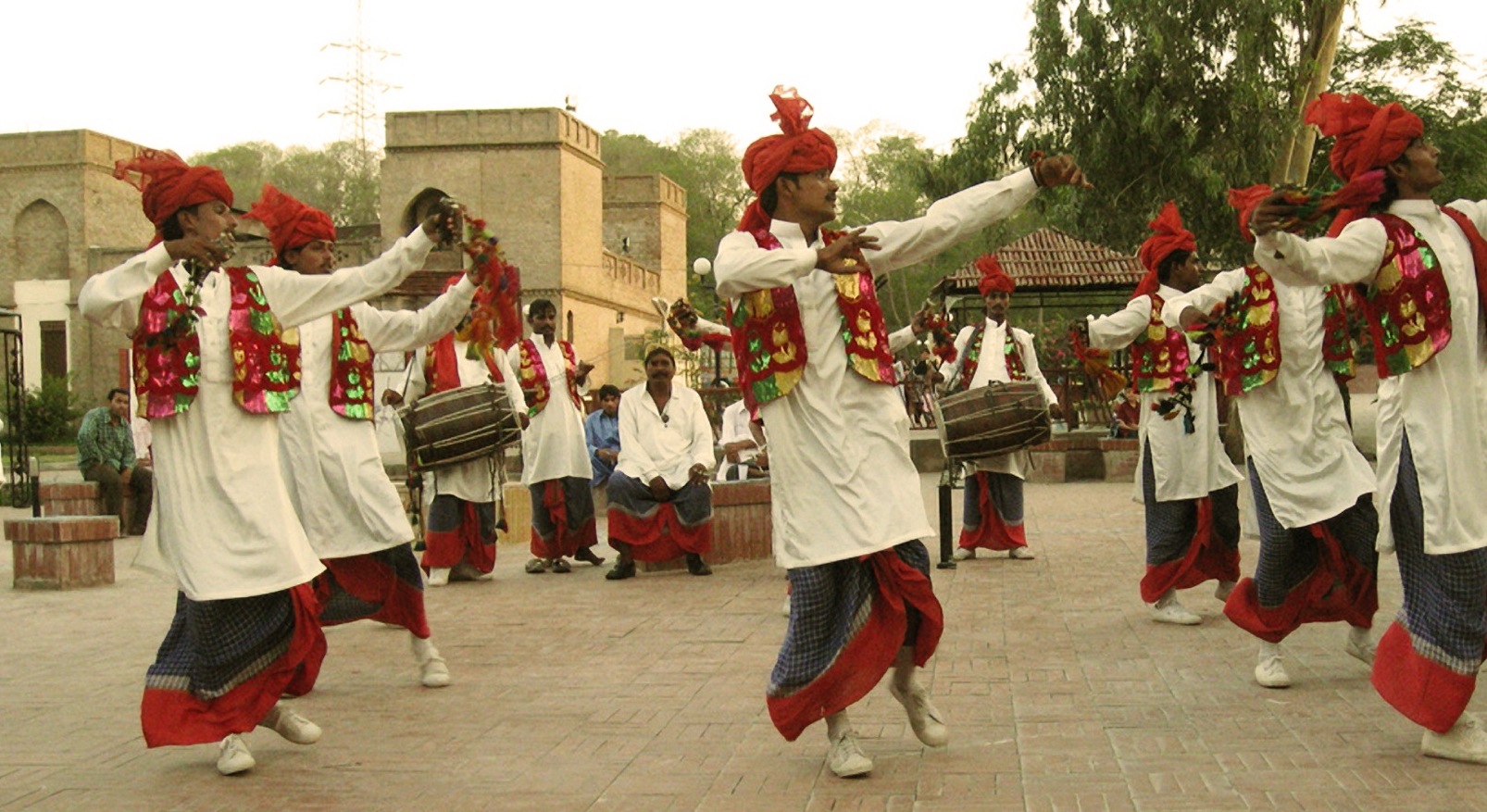 Image result for pakistani bhangra