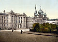 Square near Odesa's station in the 1890s (Привокзальная площадь: Окружной суд и храм св. Пантелеймона, 1890-е годы)