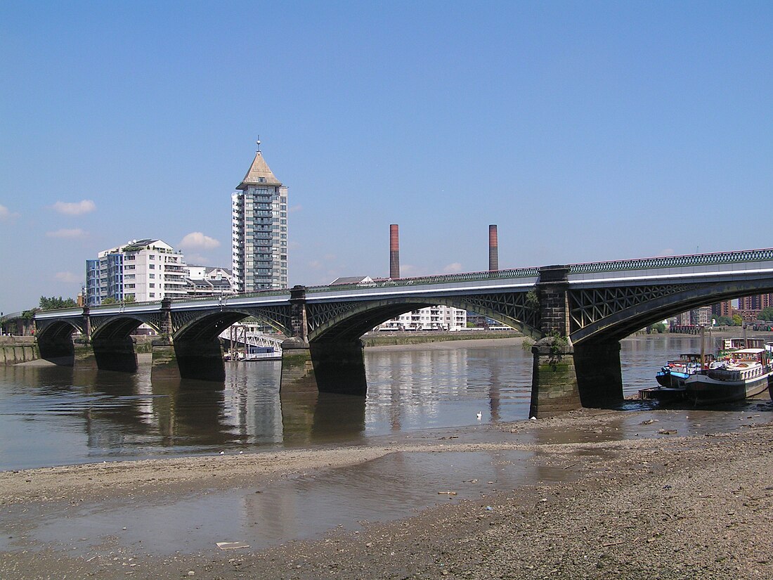 Battersea Railway Bridge