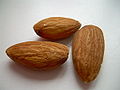 Shelled almonds