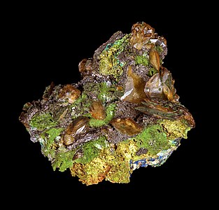 Duftite wulfenite