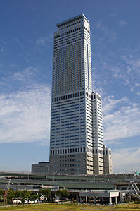 Rinku Gate Tower Building, Izumisano (1996, 256 m)