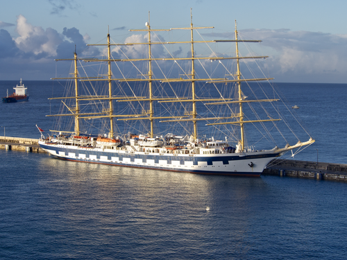 Fünfmaster im Hafen von Bridgetown; Barbados Karibik