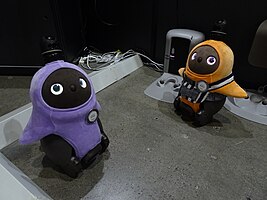 GROOVE X社の家族型ロボットのLOVOT