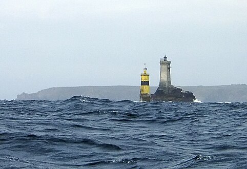 La Vieille et Tourelle de la Plate, Raz de Sein, Plogoff, Finistère