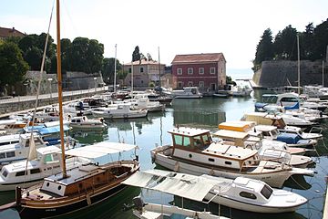 English: Fosa harbour