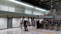 Puertas de entrada y salida de la Estación Parque Almagro, en la comuna de Santiago.