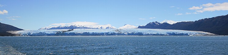 Brüggen/Pio XI Glacier, biggest glacier on southern hemisphere outside Antarctica