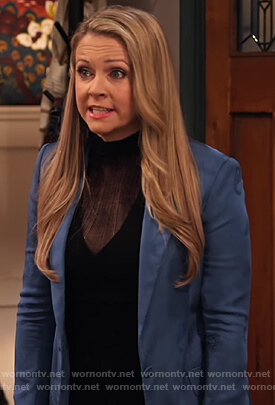 Liz's blue blazer and sheer top on No Good Nick