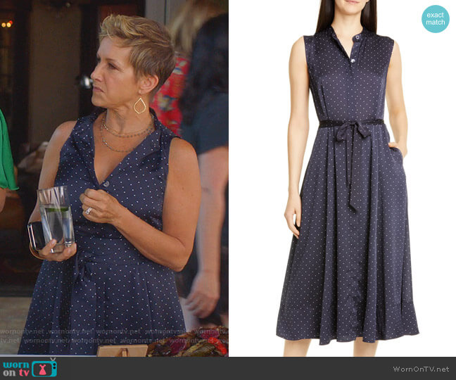 Gabrielle’s navy polka dot dress on BH90210