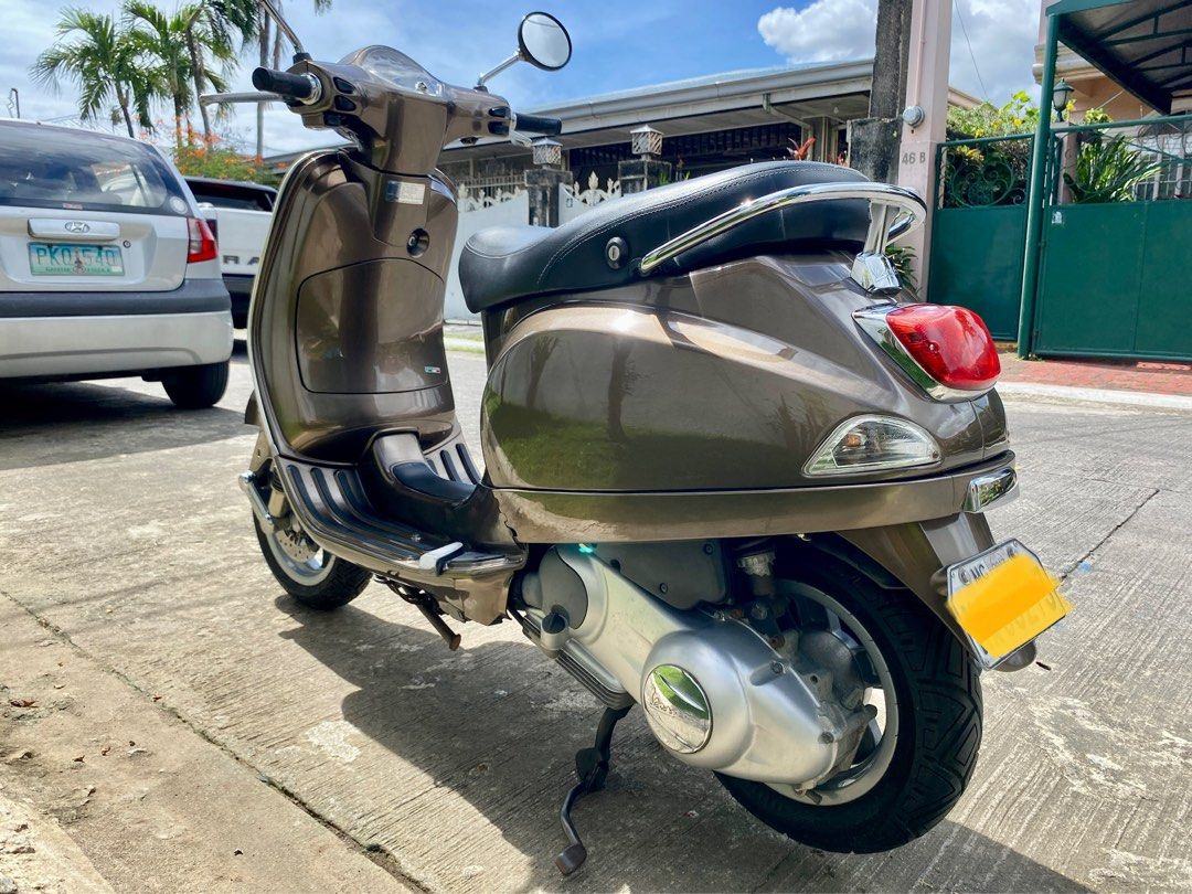 2013 Vespa LX150 photo