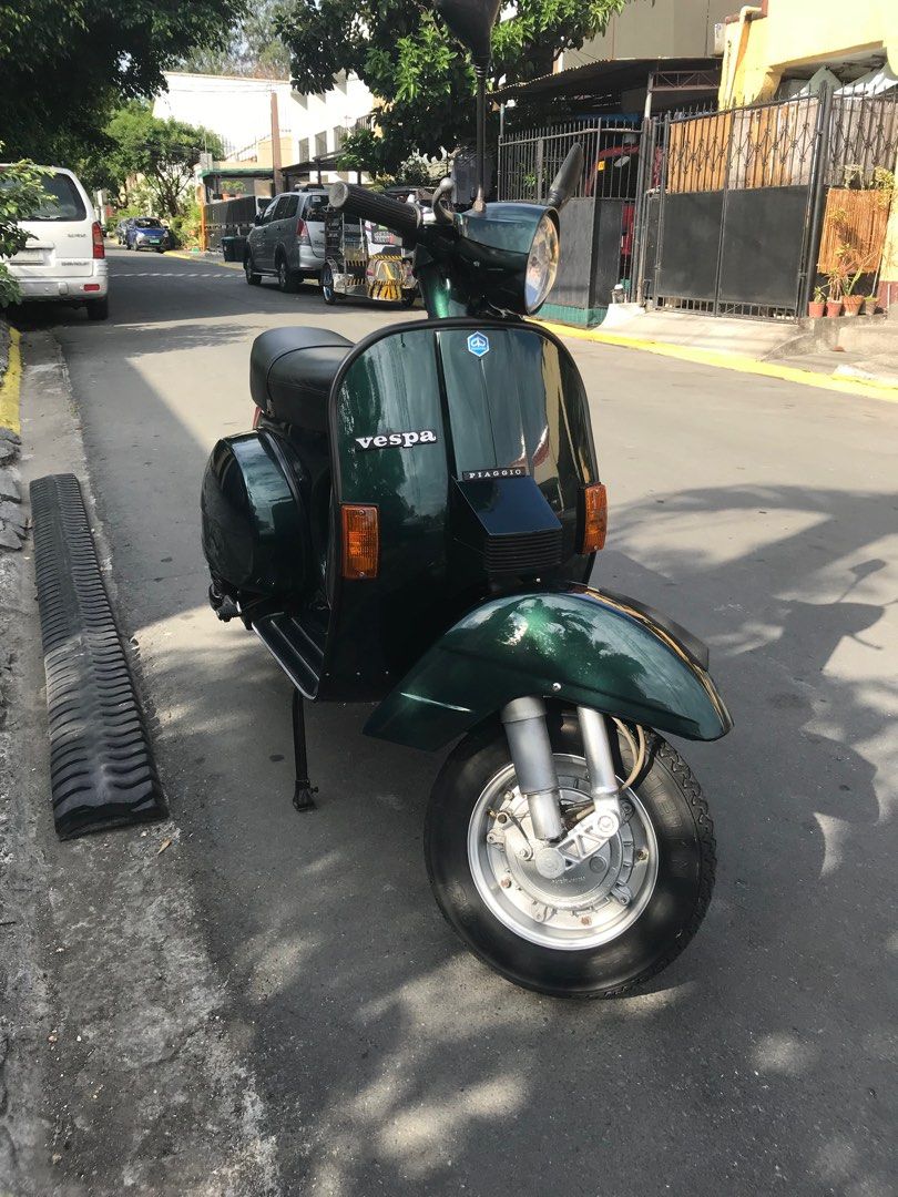 Vespa Px 150 Arcobaleno photo