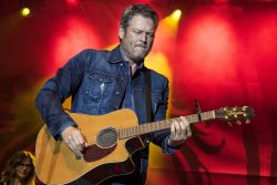 TISHOMINGO, OK - SEPTEMBER 30:  Blake Shelton performs during a free Opry style concert on Main Street outside of new restaurant and bar, Ole Red, opened by Shelton and Ryman Hospitality Partners on September 30, 2017 in Tishomingo, Oklahoma.  (Photo by Erika Goldring/Getty Images for Ryman Hospitality Properties Inc)