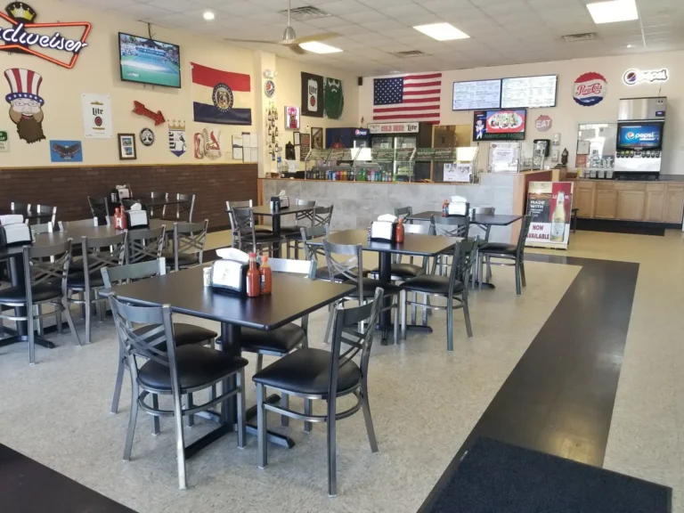 The interior of a popular restaurant in Rolla MO (Missouri)