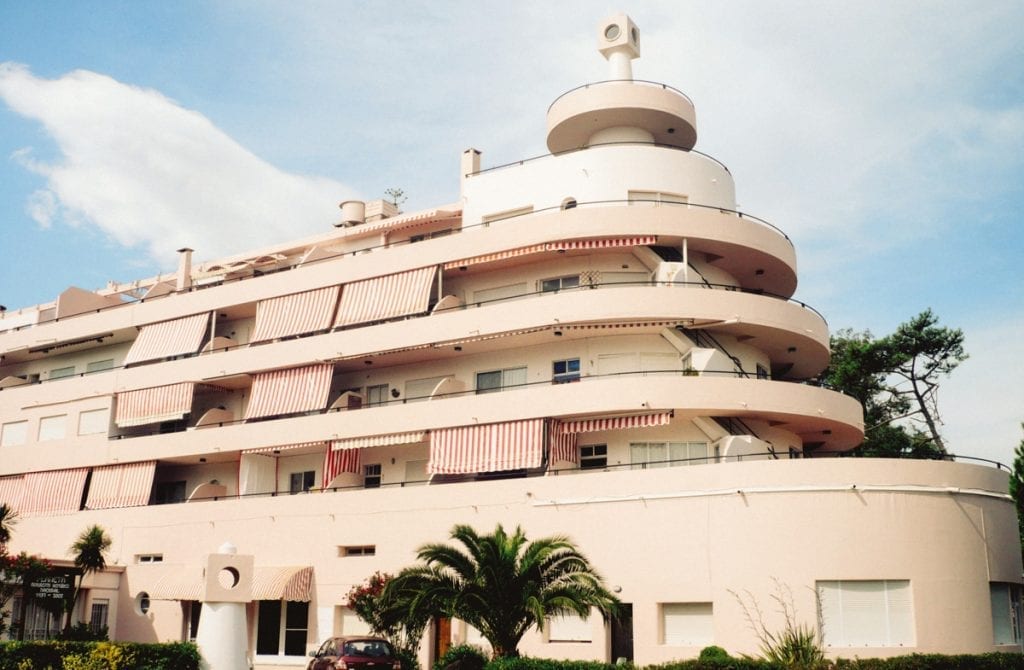 Edificio el Planeta, em Atlántida, Uruguai