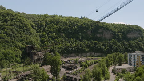 Cableway-above-abandoned-mining-plant-in-Chiatura-town,-Georgia